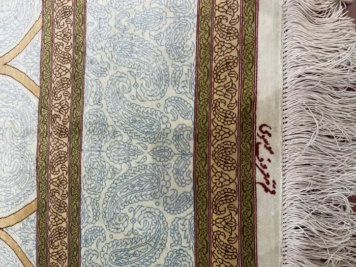 Extremely Fine Persian Silk Qum Rug - Image 4