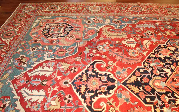 Antique Heriz Serapi Carpet/Rug - Image 7