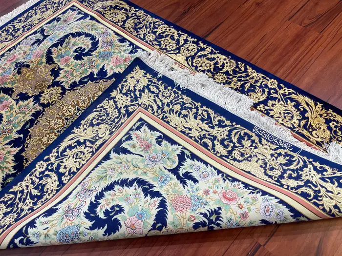 Extremely Fine Persian Silk Qum Rug - Image 4