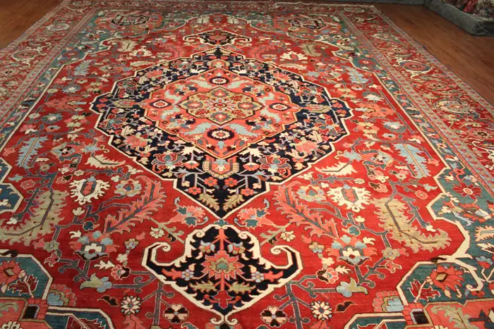 Antique Heriz Serapi Carpet/Rug - Image 5