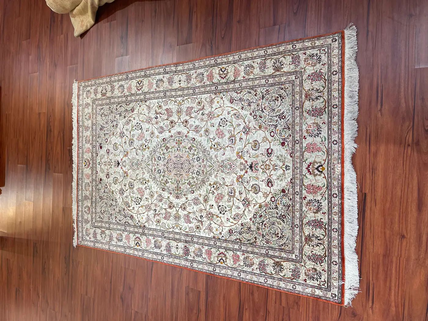 Very Fine Persian Silk Qum Rug/Carpet - Image 9