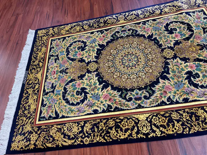 Extremely Fine Persian Silk Qum Rug - Image 10