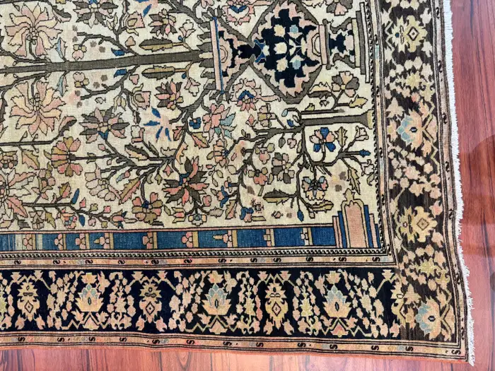 Antique Sarouk Farahan Rug - Image 13