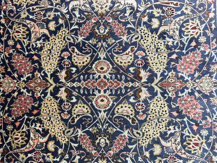 Very Fine Persian Silk Qum Rug - Image 11