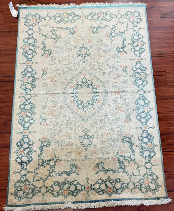 Extremely Fine Persian Silk Que Rug - Image 2