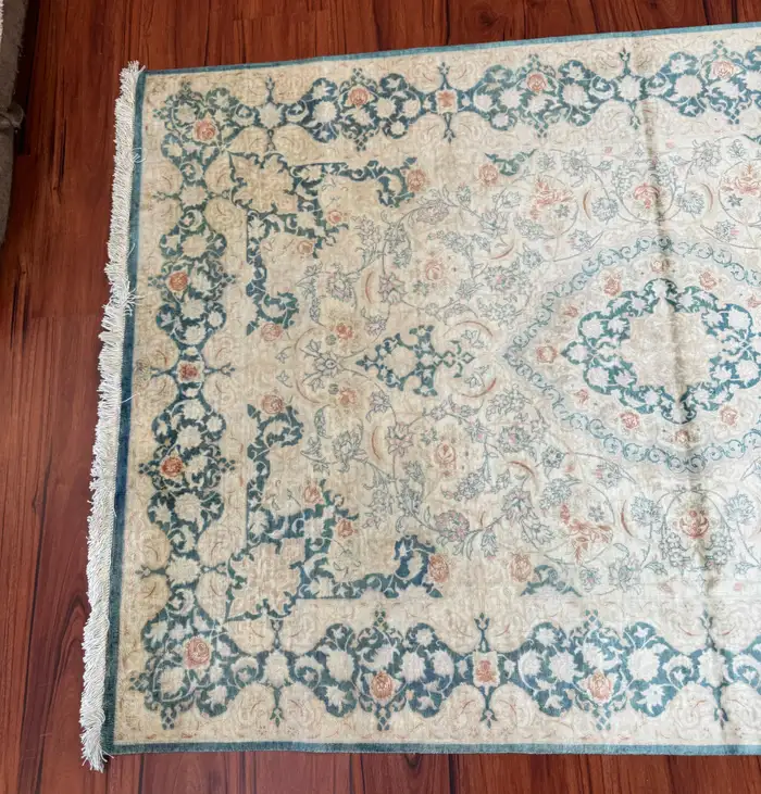 Extremely Fine Persian Silk Que Rug - Image 5