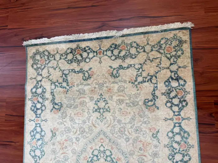 Extremely Fine Persian Silk Que Rug - Image 10