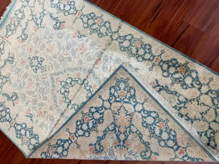 Extremely Fine Persian Silk Que Rug - Image 12