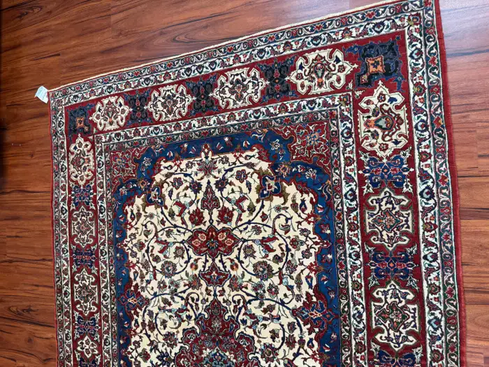 Semi Antique Extremly Fine Persian Isfahan Rug - Image 6