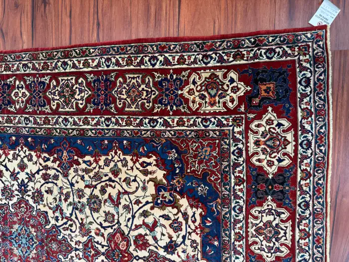 Semi Antique Extremly Fine Persian Isfahan Rug - Image 9