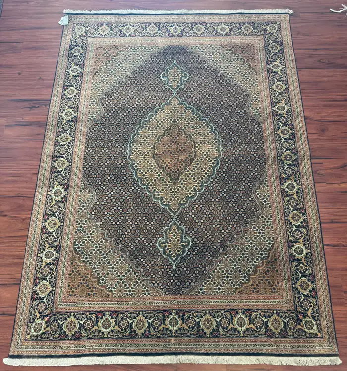 Very Fine Vintage Persian Tabriz Mahi Rug - Image 15