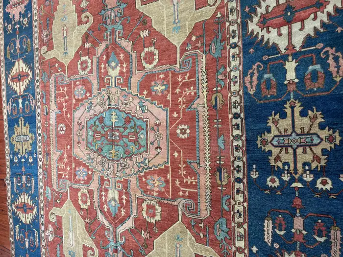 Antique Persian Serapi Bakshaish Rug - Image 18