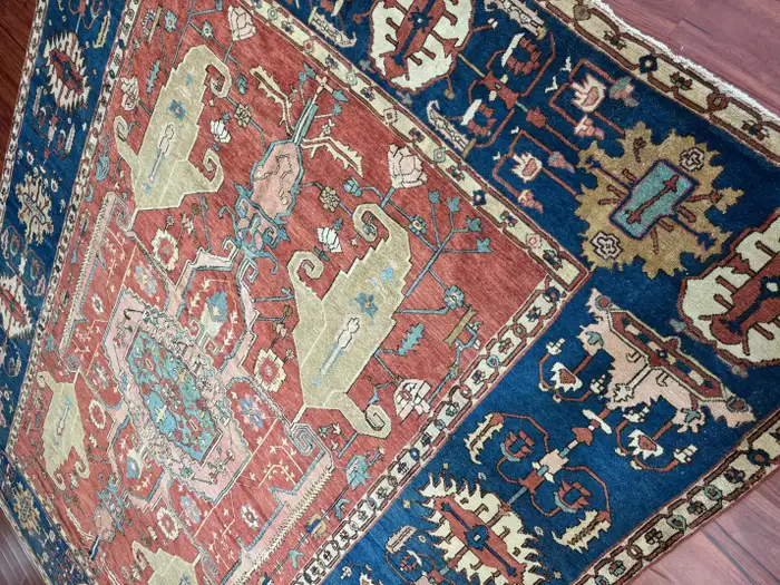 Antique Persian Serapi Bakshaish Rug - Image 3