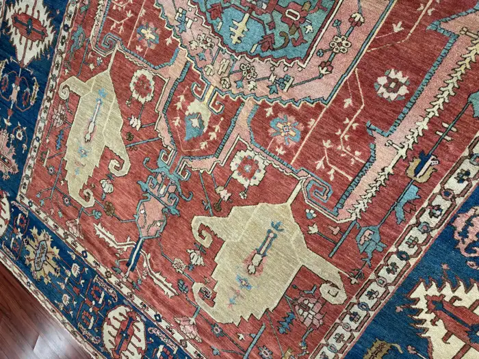 Antique Persian Serapi Bakshaish Rug - Image 5