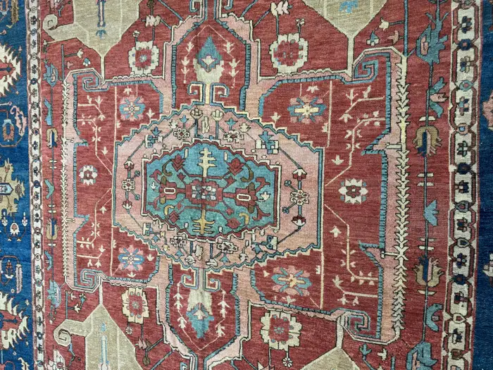 Antique Persian Serapi Bakshaish Rug - Image 8