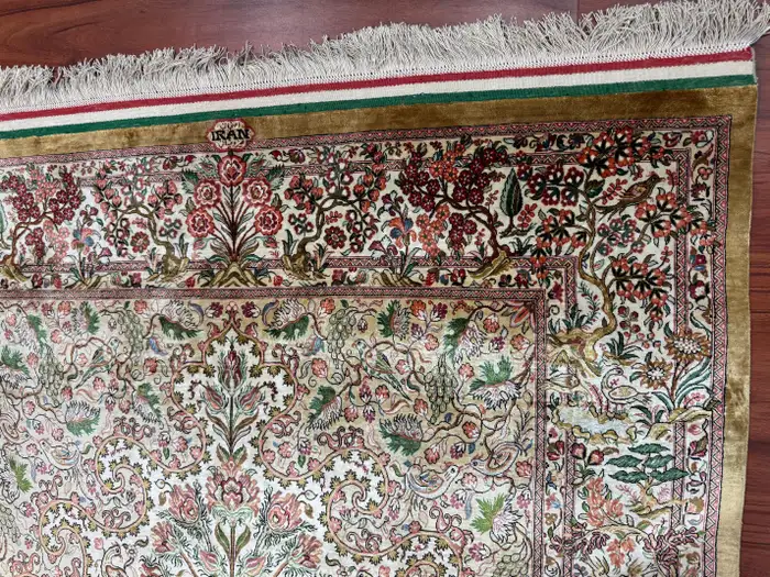 Extremely Fine Persian Isfahan Rug - Image 13