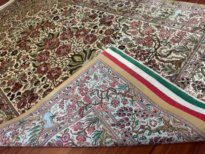 Extremely Fine Persian Isfahan Rug - Image 14