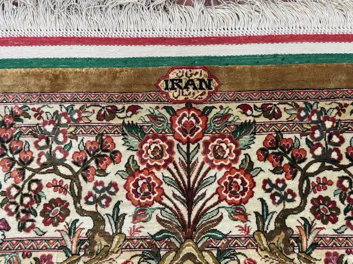 Extremely Fine Persian Isfahan Rug - Image 15