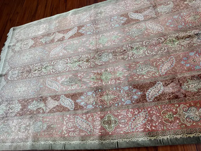 Extremely Fine Persian Silk Qum Rug - Image 2