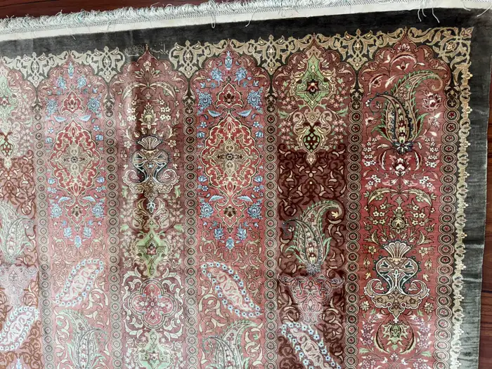Extremely Fine Persian Silk Qum Rug - Image 4