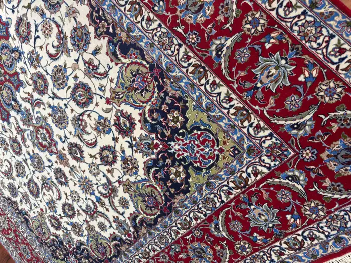 Extremely Fine Persian Isfahan Rug - Image 3