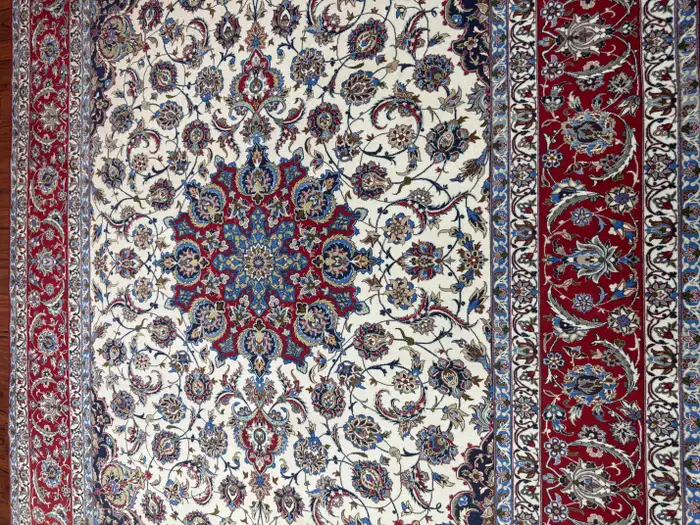 Extremely Fine Persian Isfahan Rug - Image 15