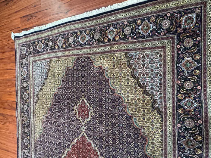 Semi-Antique Persian Tabriz Mahi Rug - Image 4