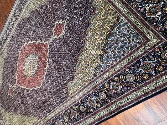 Semi-Antique Persian Tabriz Mahi Rug - Image 11