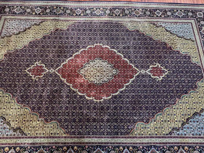 Semi-Antique Persian Tabriz Mahi Rug - Image 13