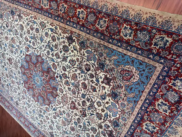 Extremely Fine Semi-Antique Persian Isfahan Rug - Image 20