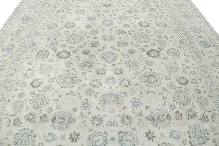 Semi Antique Persian Kashan Rug - Image 5